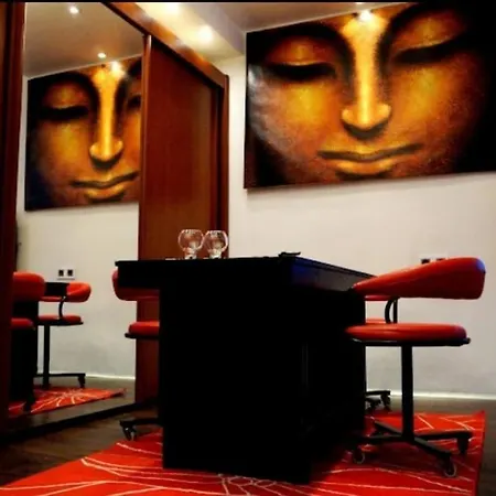 Zen - On Metro, Ultra Fast Wi-fi Apartment Sofia