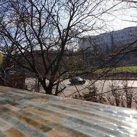 Zen - On Metro, Ultra Fast Wi-fi Lejlighed