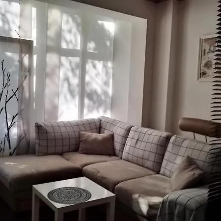 Zen - On Metro, Ultra Fast Wi-fi *