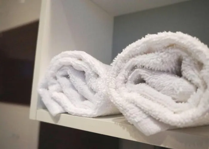 Zen - On Metro, Ultra Fast Wi-fi Apartamento