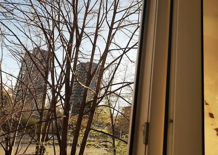 Zen - On Metro, Ultra Fast Wi-fi Apartamento