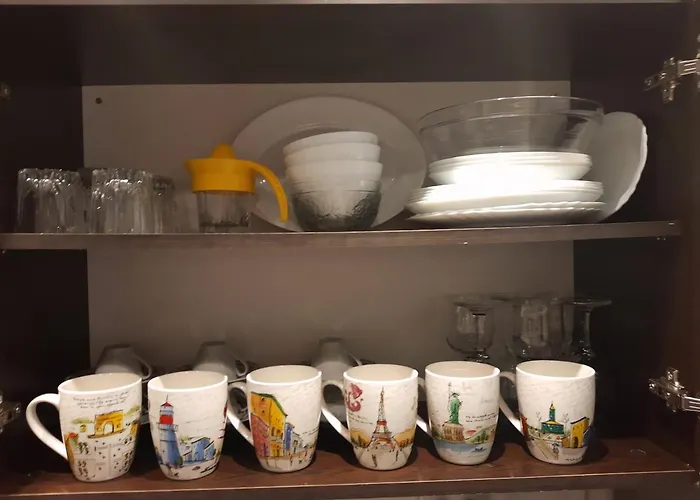 Zen - On Metro, Ultra Fast Wi-fi Apartamento