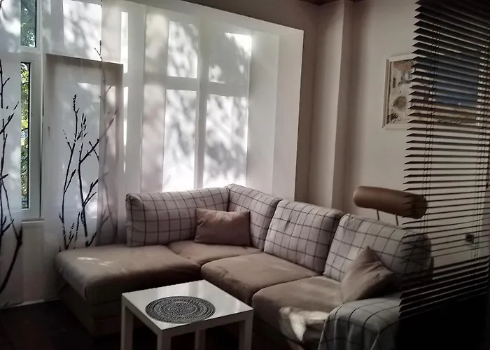 Zen - On Metro, Ultra Fast Wi-fi *