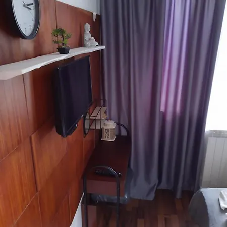 Zen - On Metro, Ultra Fast Wi-fi Apartament